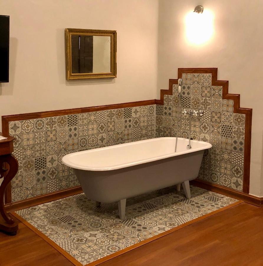 Готель Casona Gloria Таріха Екстер'єр фото